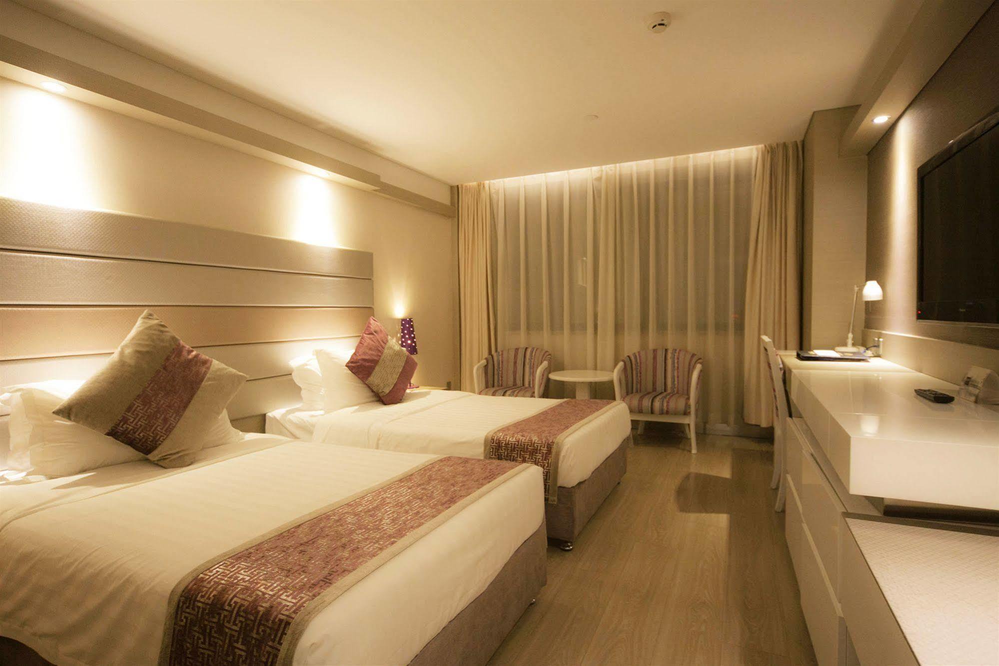 Beijing University Of Posts And Telecommunications Hotel Exterior photo